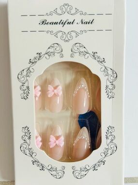 Beautiful Nail Pink Bow & Pearl Press-On Nails